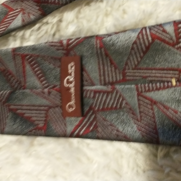 Oscar de la Renta silk geometric pattern necktie👔 - Picture 4 of 6